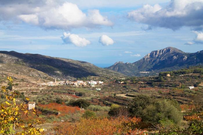 Buhardilla Rustica En La Vall De Gallinera Patro Exterior photo